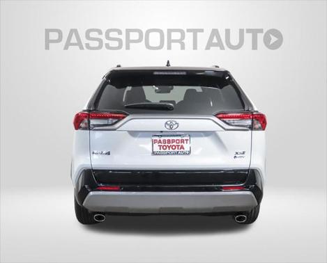 2025 Toyota RAV4 Hybrid SE