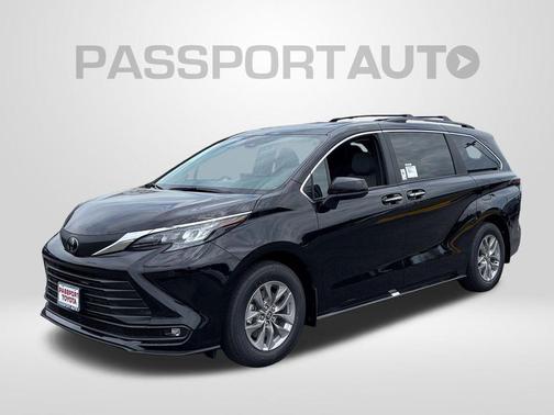 0218 2026 Toyota Sienna XLE