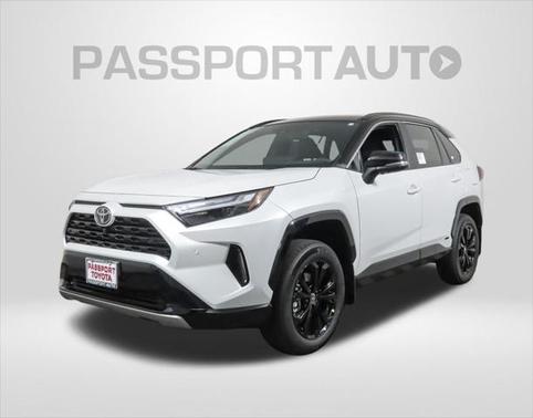 2025 Toyota RAV4 Hybrid SE