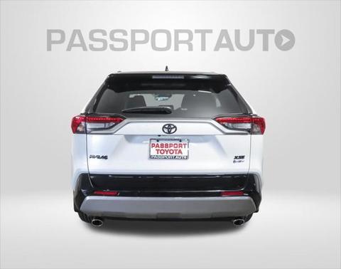 2025 Toyota RAV4 Hybrid SE