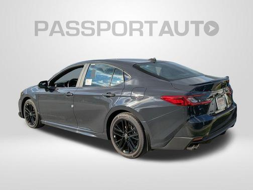 Underground 2026 Toyota Camry SE