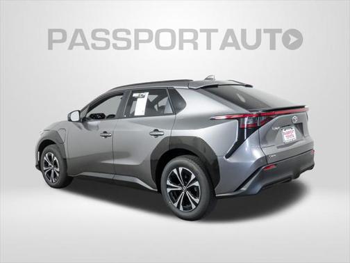 2025 Toyota bZ4X XLE