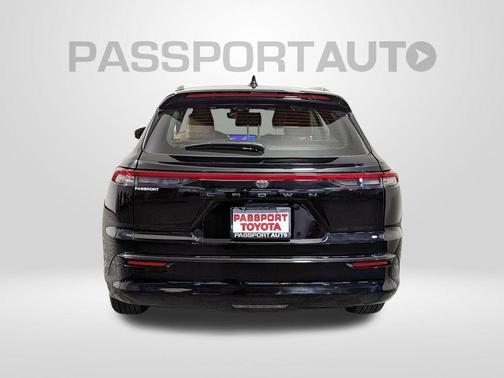 2025 Toyota Crown Signia XLE