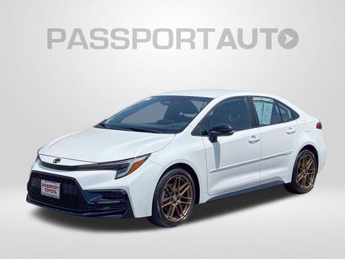 Ice 2024 Toyota Corolla SE