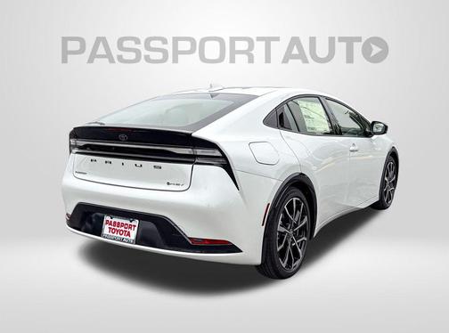 2025 Toyota Prius Plug-In Hybrid XSE