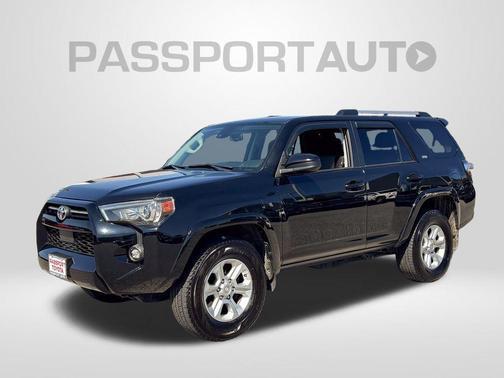 Midnight Black Metallic 2021 Toyota 4Runner SR5