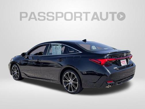 2019 Toyota Avalon XSE