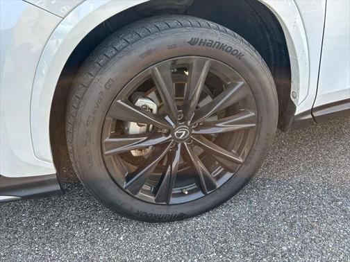 2022 Lexus NX 350 350 F SPORT Handling