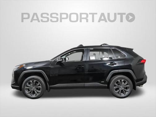 2025 Toyota RAV4 Hybrid XLE Premium
