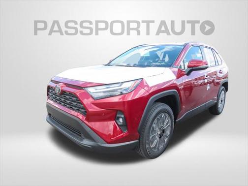 2025 Toyota RAV4 Hybrid XLE Premium