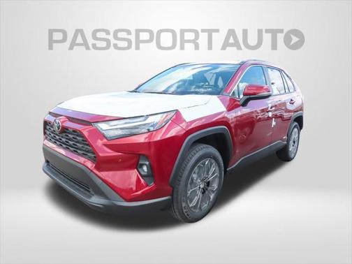 2025 Toyota RAV4 Hybrid XLE Premium