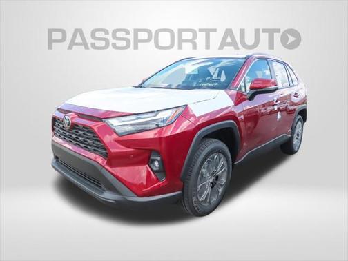 2025 Toyota RAV4 Hybrid XLE Premium