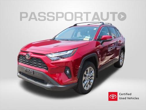 2025 Toyota RAV4 XLE Premium