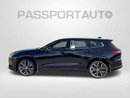 2025 Toyota Crown Signia XLE