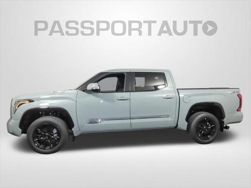 2025 Toyota Tundra Hybrid Platinum