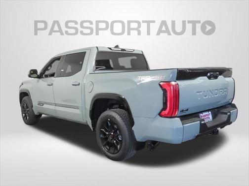 2025 Toyota Tundra Hybrid Platinum