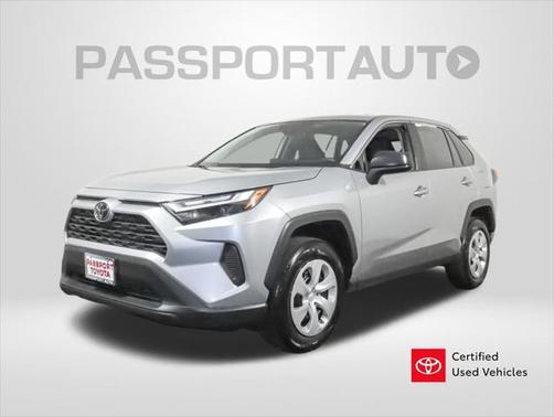 2024 Toyota RAV4 LE