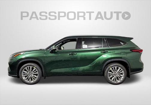2025 Toyota Highlander Platinum