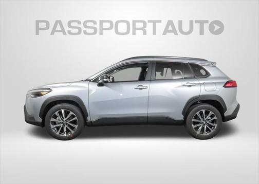 2025 Toyota Corolla Cross XLE
