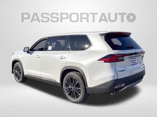 2026 Toyota Grand Highlander Hybrid Platinum MAX