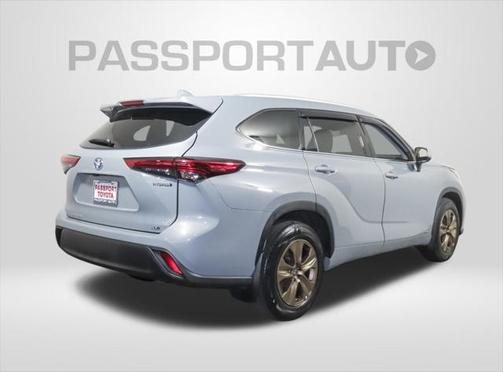 2022 Toyota Highlander Bronze Edition