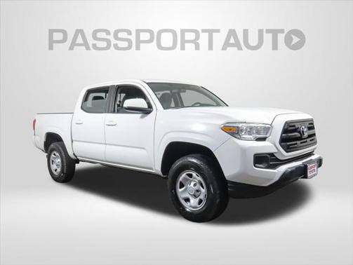 2017 Toyota Tacoma SR