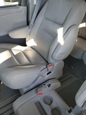 2019 Toyota Sienna XLE