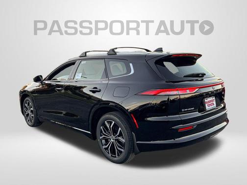 2025 Toyota Crown Signia XLE