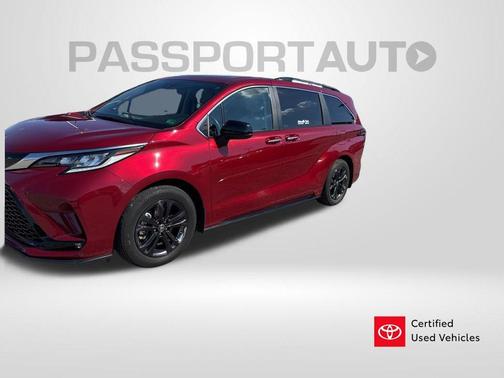 2024 Toyota Sienna XSE 7 Passenger