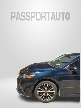 Galactic Aqua Mica 2018 Toyota Camry SE