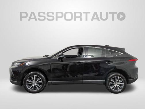 2022 Toyota Venza LE