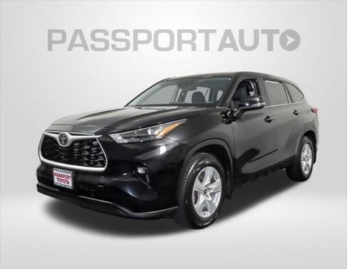 2023 Toyota Highlander LE
