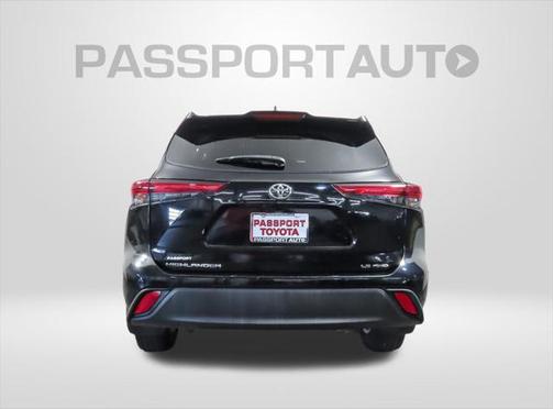 2023 Toyota Highlander LE