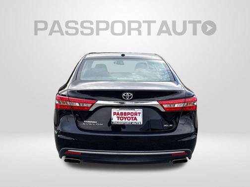 2018 Toyota Avalon XLE