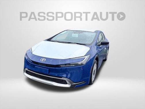 2025 Toyota Prius L