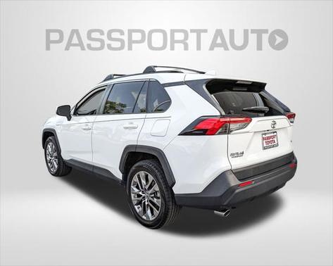 2019 Toyota RAV4 XLE Premium