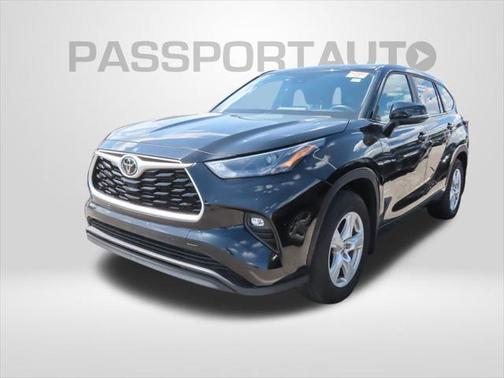 2023 Toyota Highlander LE