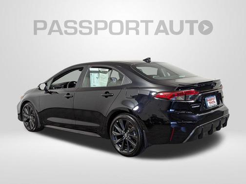 Midnight Black Metallic 2024 Toyota Corolla XSE