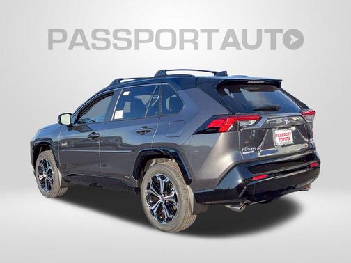 2025 Toyota RAV4 Hybrid SE