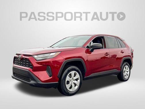 2023 Toyota RAV4 LE