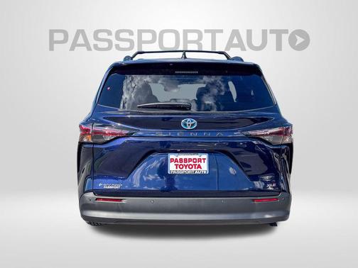 2025 Toyota Sienna XLE 7 Passenger