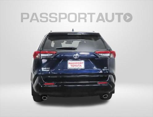 2025 Toyota RAV4 Hybrid SE