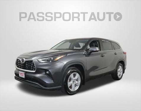 2023 Toyota Highlander LE