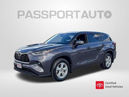 2021 Toyota Highlander LE