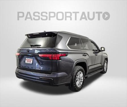 2023 Toyota Sequoia SR5