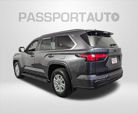 2023 Toyota Sequoia SR5