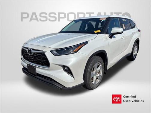 2023 Toyota Highlander LE