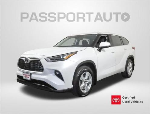 2023 Toyota Highlander LE