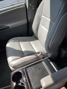 2019 Toyota Sienna XLE