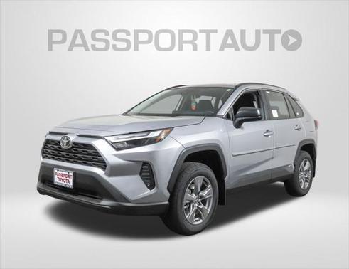 2025 Toyota RAV4 Hybrid LE